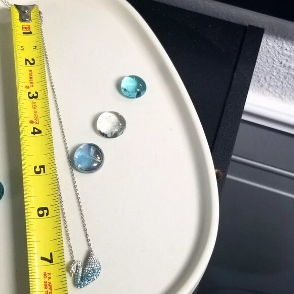 Authentic Swarovski Iconic Swan Pendant Necklace Silver Tone Rhodium Plated Box - Picture 3 of 9